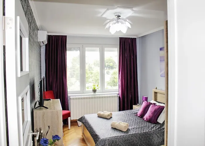 Appartamento Kristi Lux Center Free Parking Fast Wifi Belgrado